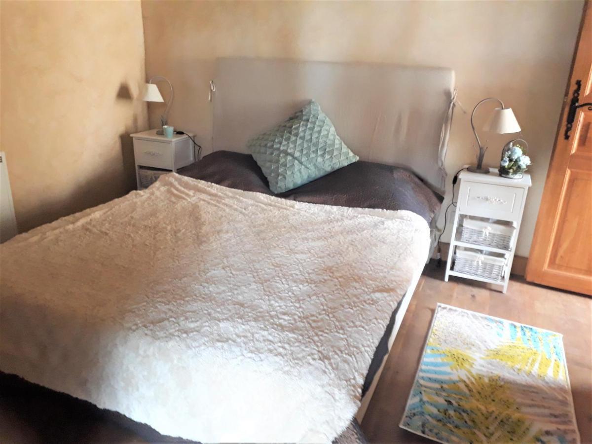 Holiday home Gite De Charme Floreales Les Myosotis